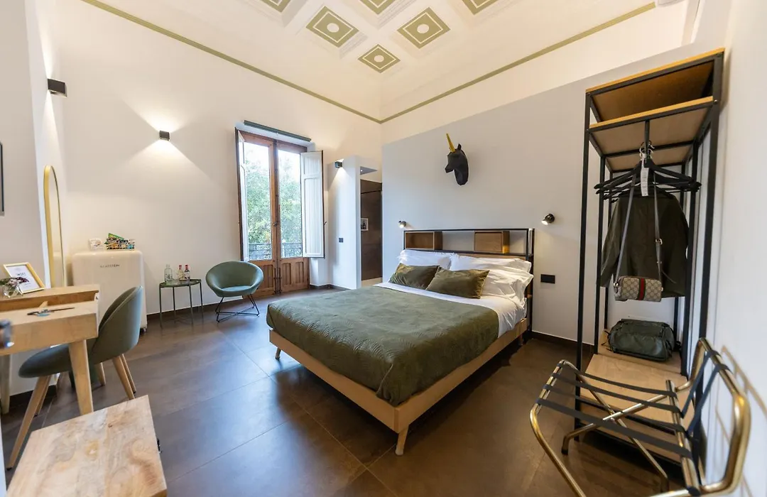 Bohemien Boutique Guesthouse-1
