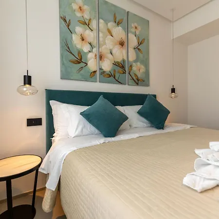 B&B Le Suites Di Costanza-3